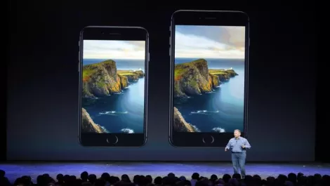 iPhone 6 signals gadget overload