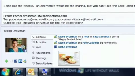 Outlook plugs into Facebook