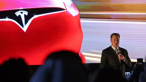 Elon Musk expects Tesla self-driving cars within 2 years