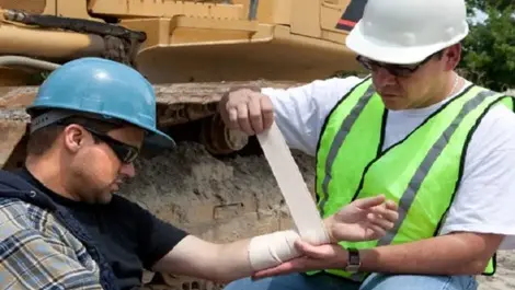 First aid obligations as a contractor